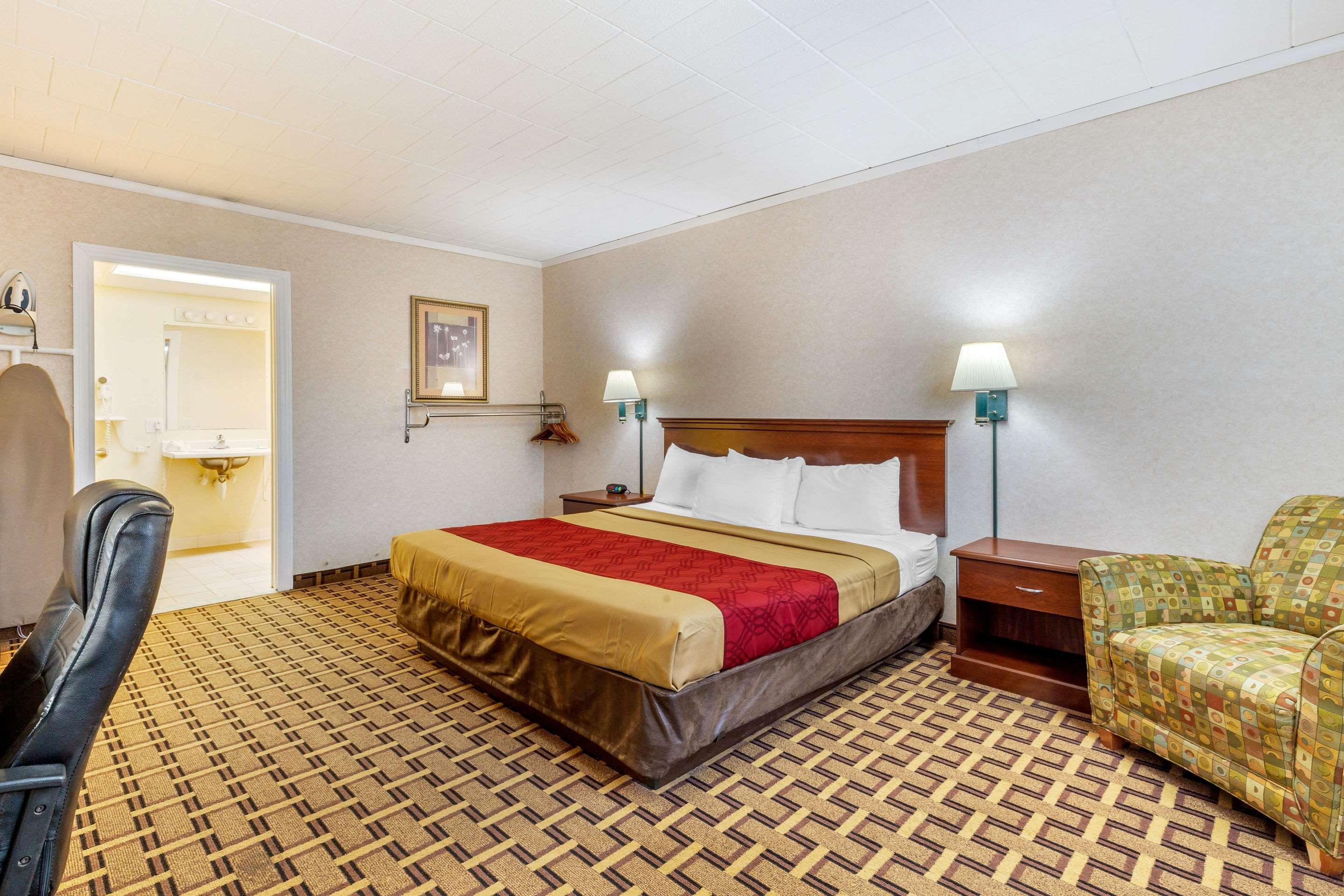 Rodeway Inn Mystic Zewnętrze zdjęcie