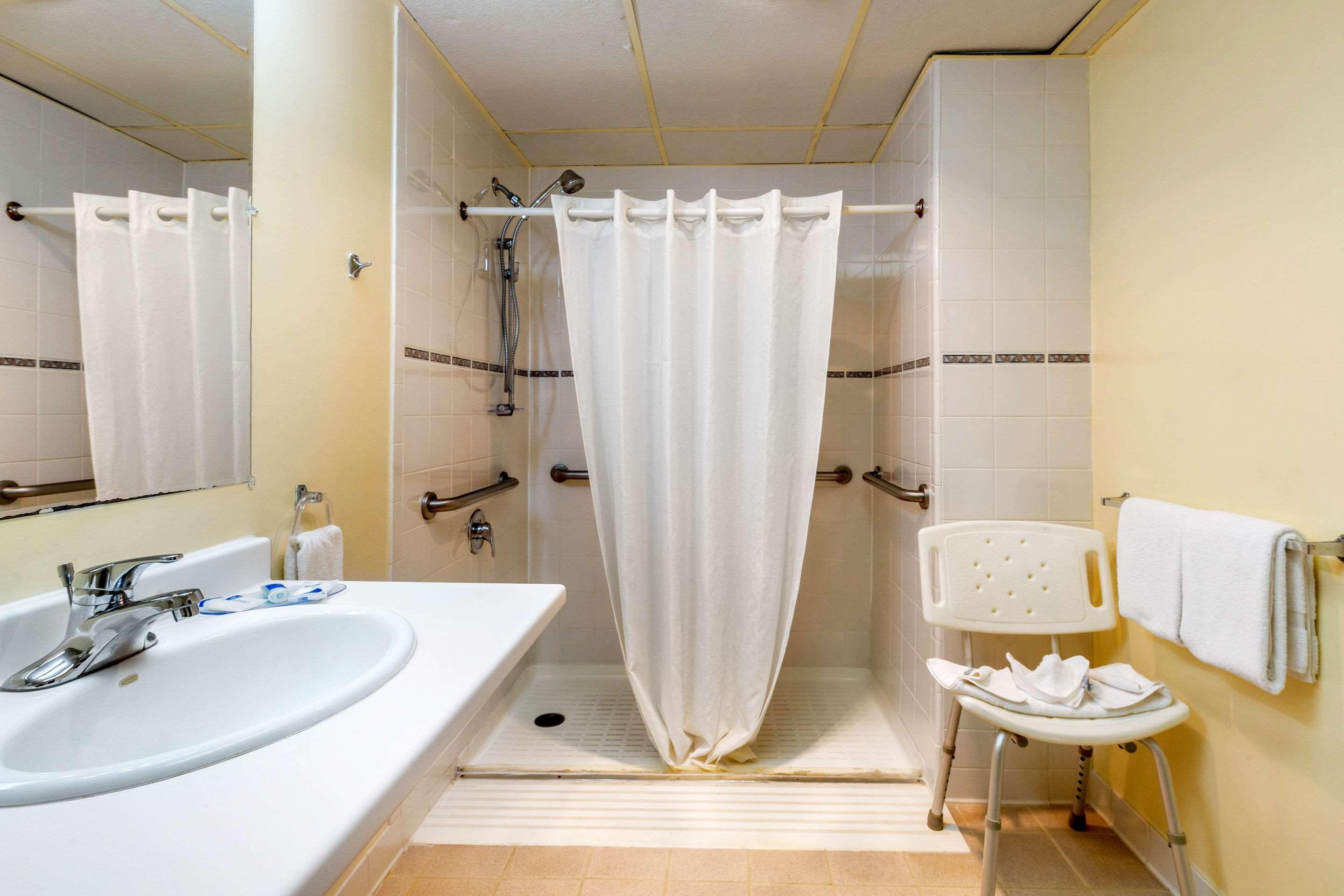 Rodeway Inn Mystic Zewnętrze zdjęcie
