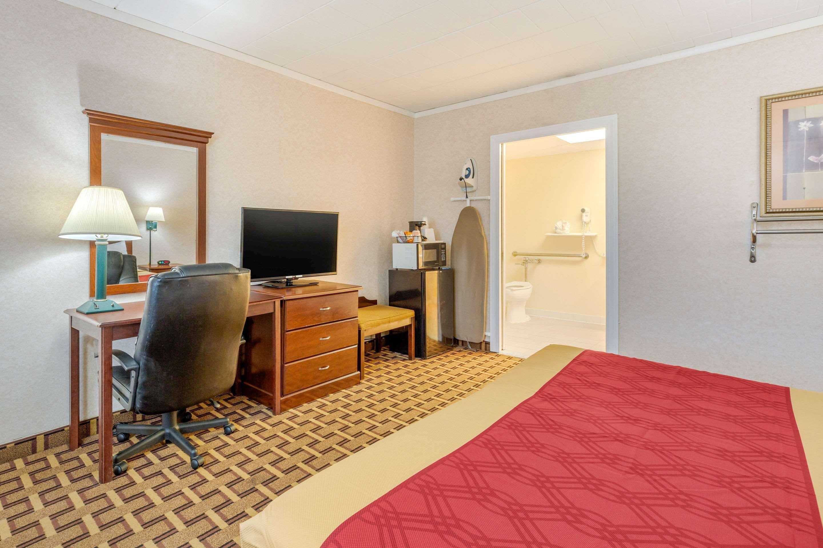 Rodeway Inn Mystic Zewnętrze zdjęcie