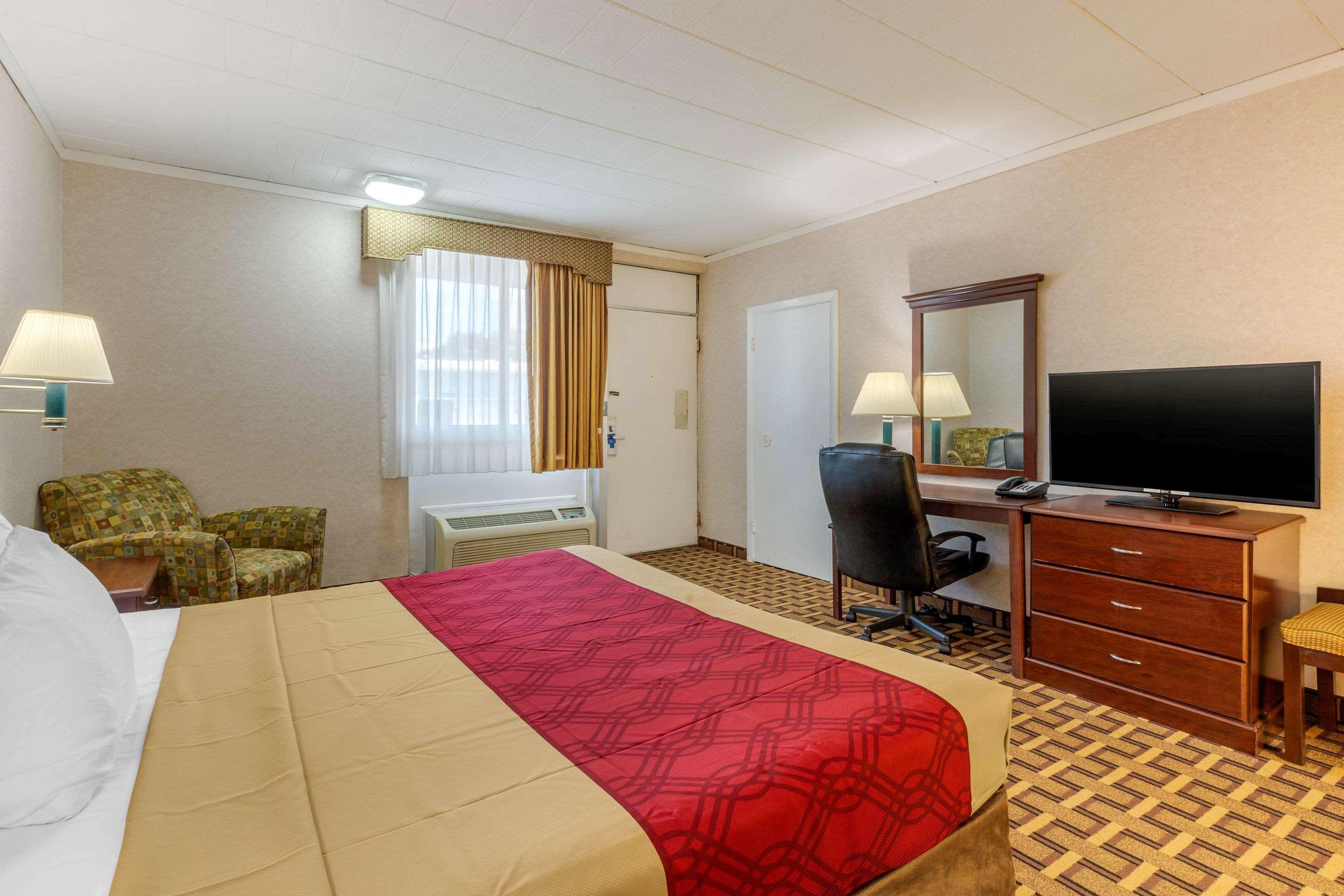 Rodeway Inn Mystic Zewnętrze zdjęcie