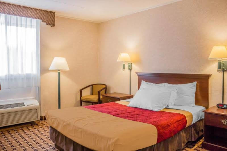 Rodeway Inn Mystic Zewnętrze zdjęcie