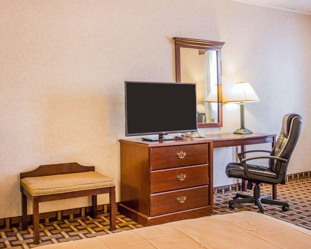 Rodeway Inn Mystic Pokój zdjęcie
